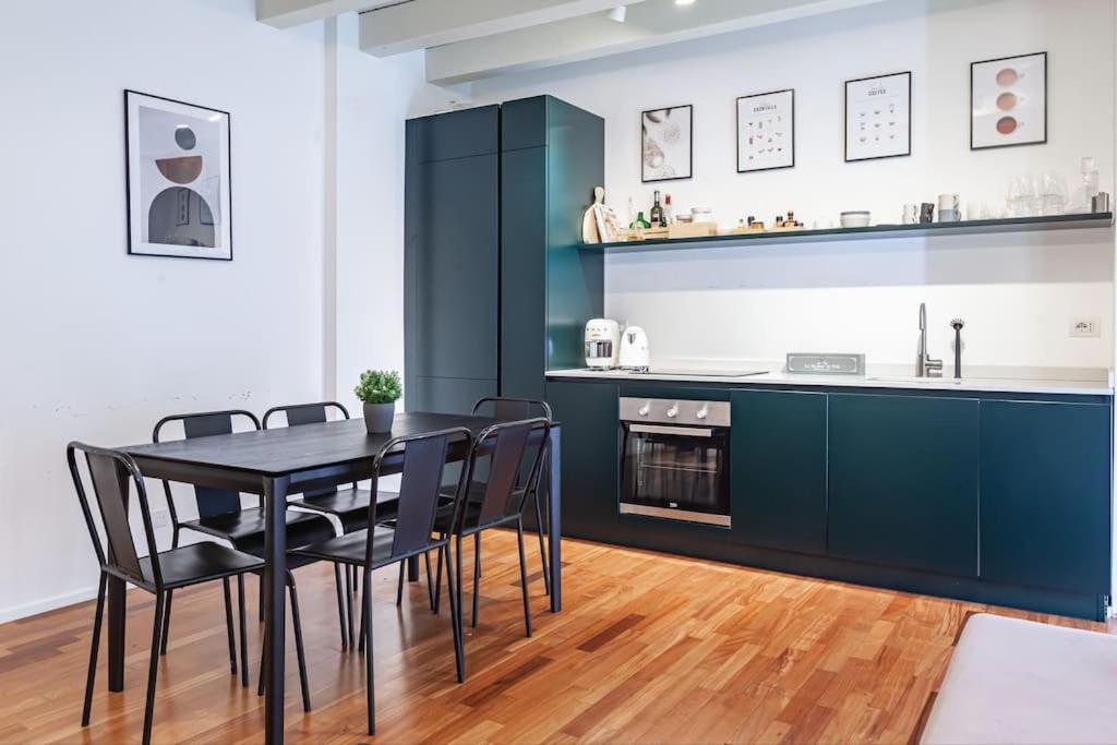 Elegante Loft Su 2 Piani A 5 Minuti Da San Siro Apartment Милано Екстериор снимка